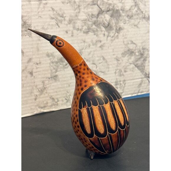 Hand Carved and Stained Dried‎ Gourd Kiwi Bird Vintage 7.5" Tall Folk Art - Picture 2 of 6